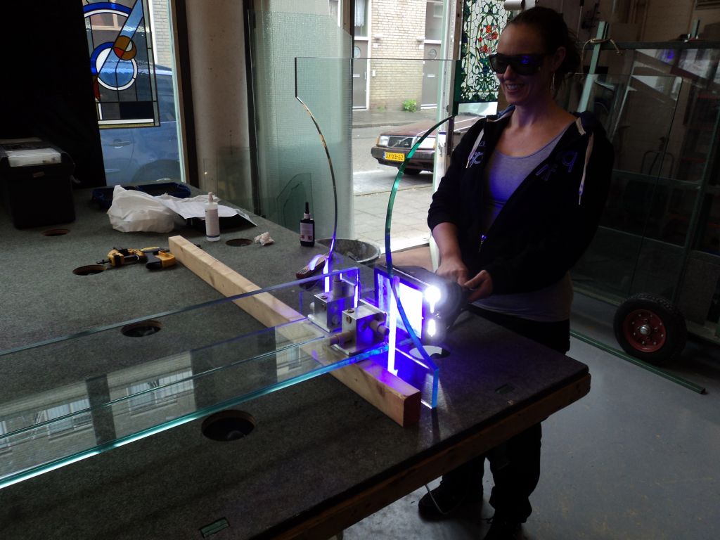Flipper Factureerbaar Alstublieft UV glas verlijmen bij Ariba glashandel Den Haag